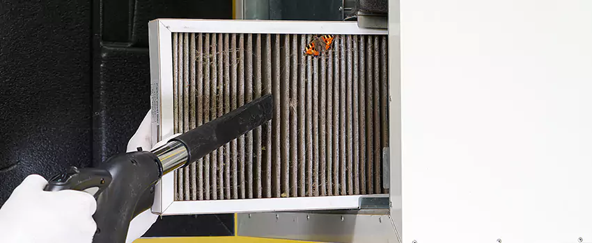 Clogged Air Duct Cleaning Process in Mustang, OK